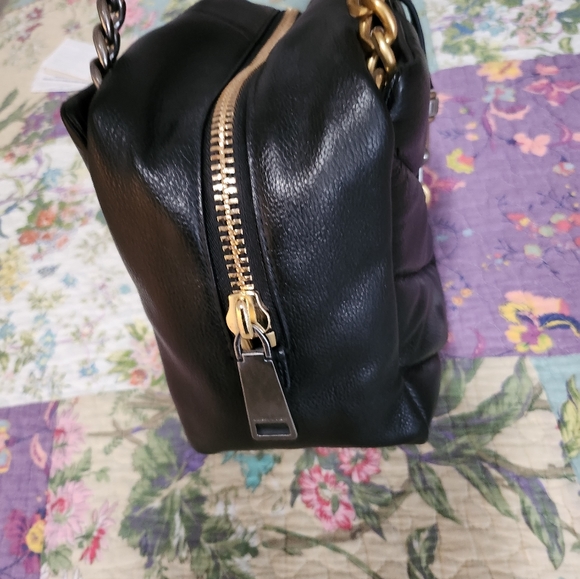 Rebecca Minkoff Edie Maxi Top Zip Shoulder - Picture 4 of 5